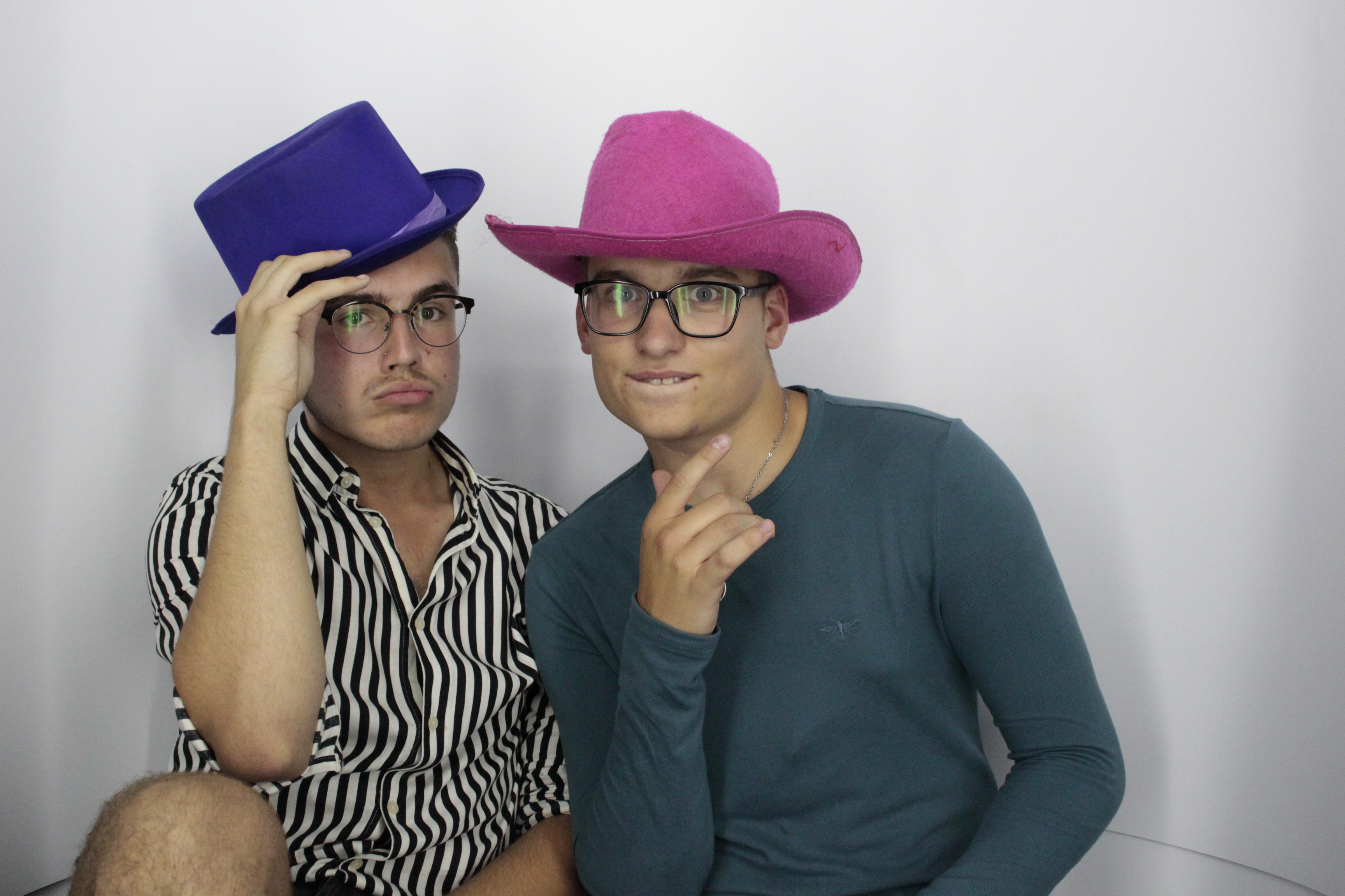 Ellesse's 21st Birthday | View more photos from the event at gallery.myphotoboothexperience.co.uk/u/MyPhotoBoothExperienceLtd/Ellesses-21st-Birthday